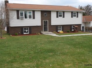 1592 Glacken Ave, Johnstown, PA 15909