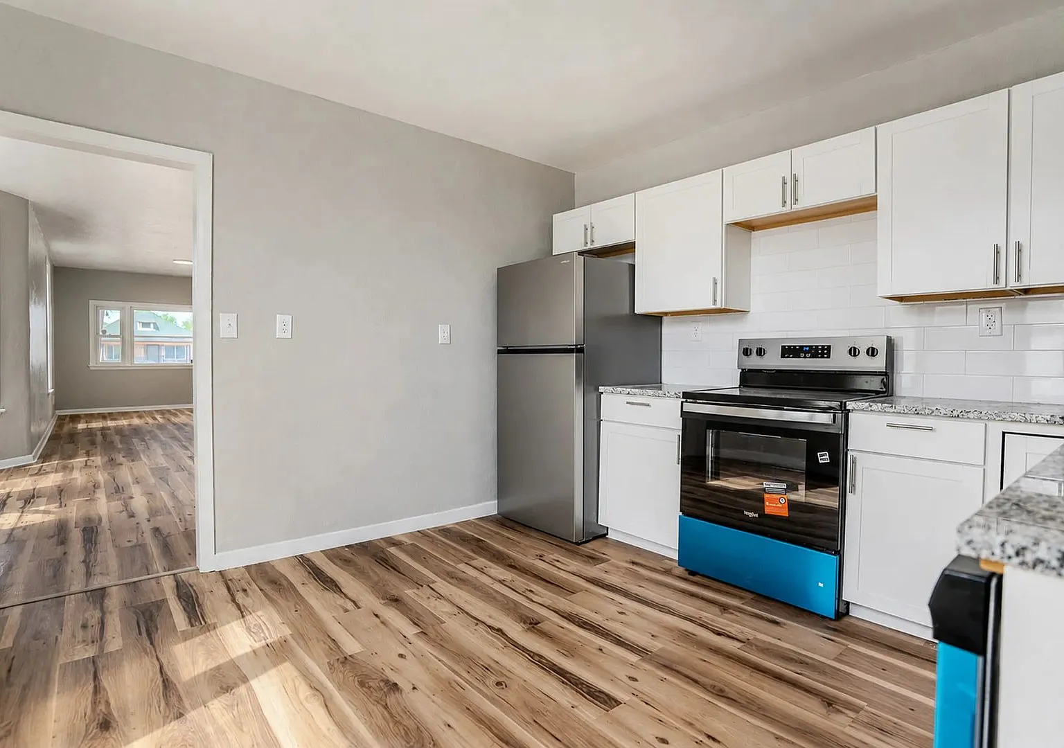 3 bed, 2134 sqft, $1,900 — Photo 3