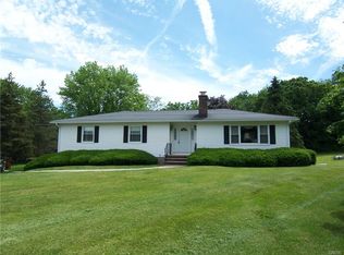 589 Stoneleigh Rd, Oneida, NY 13421