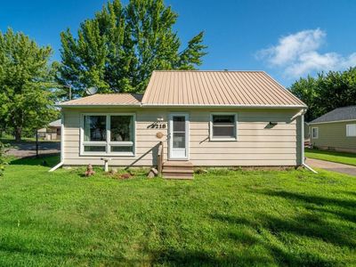 2218 Fenner Avenue, Eau Claire, WI, 54703