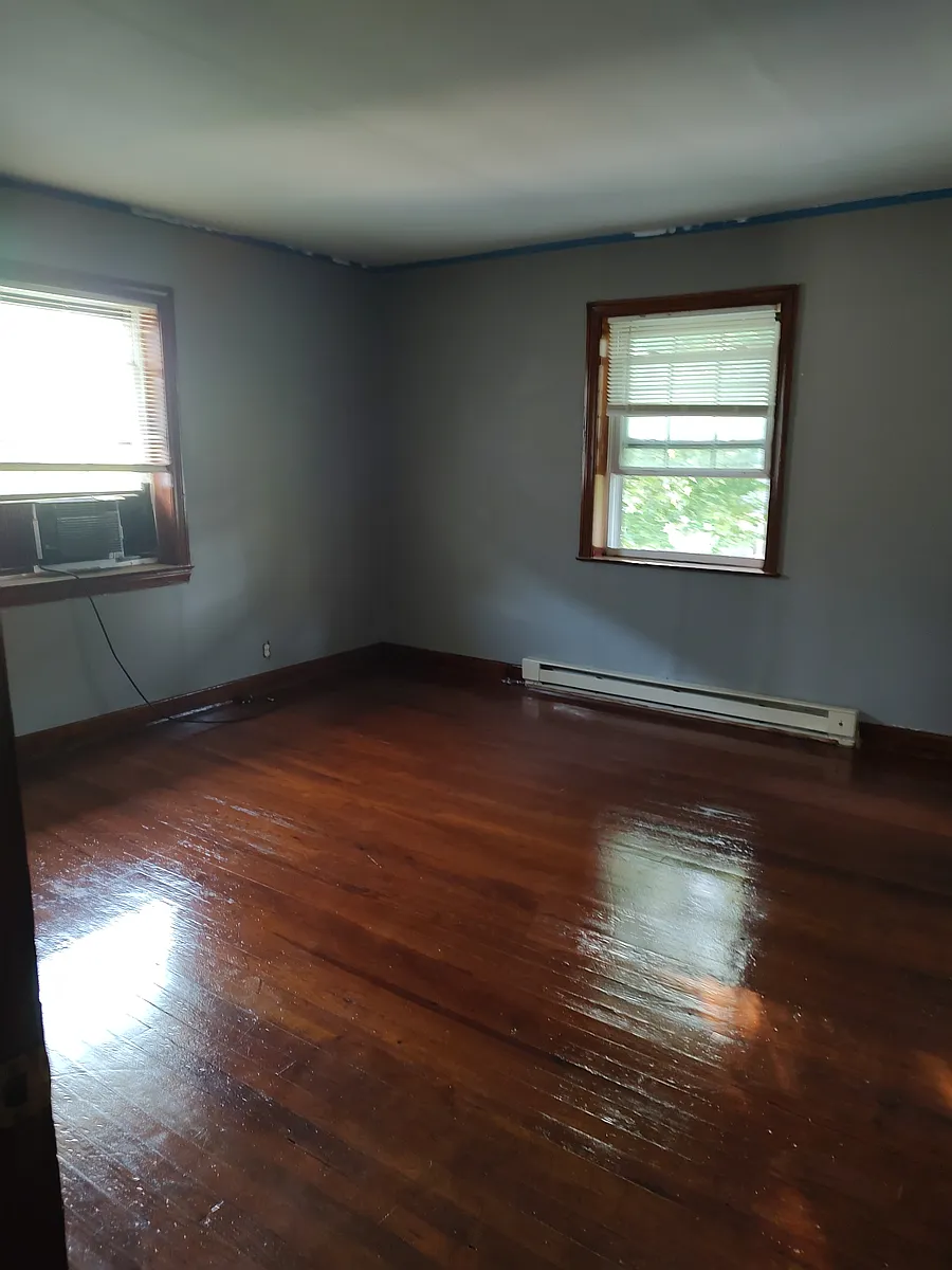 Building Photo - 115 Garden Ln #2