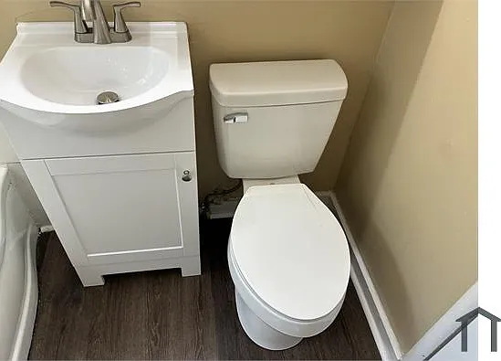 4051 W Hillcrest Ave — Photo 11