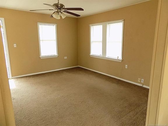 2nd image of 303 E 3rd Ave