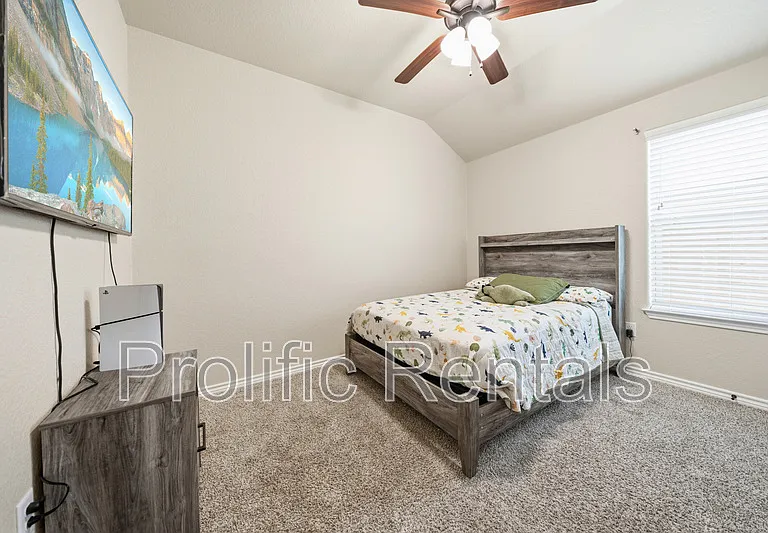 2509 Meadow Lark Dr — Photo 33