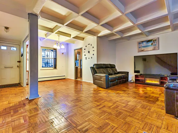 80-14 150th Street image 3 of 19