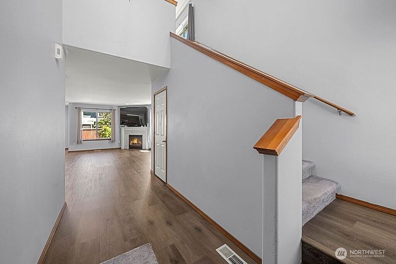 4th image of 1716 Prospect Lane