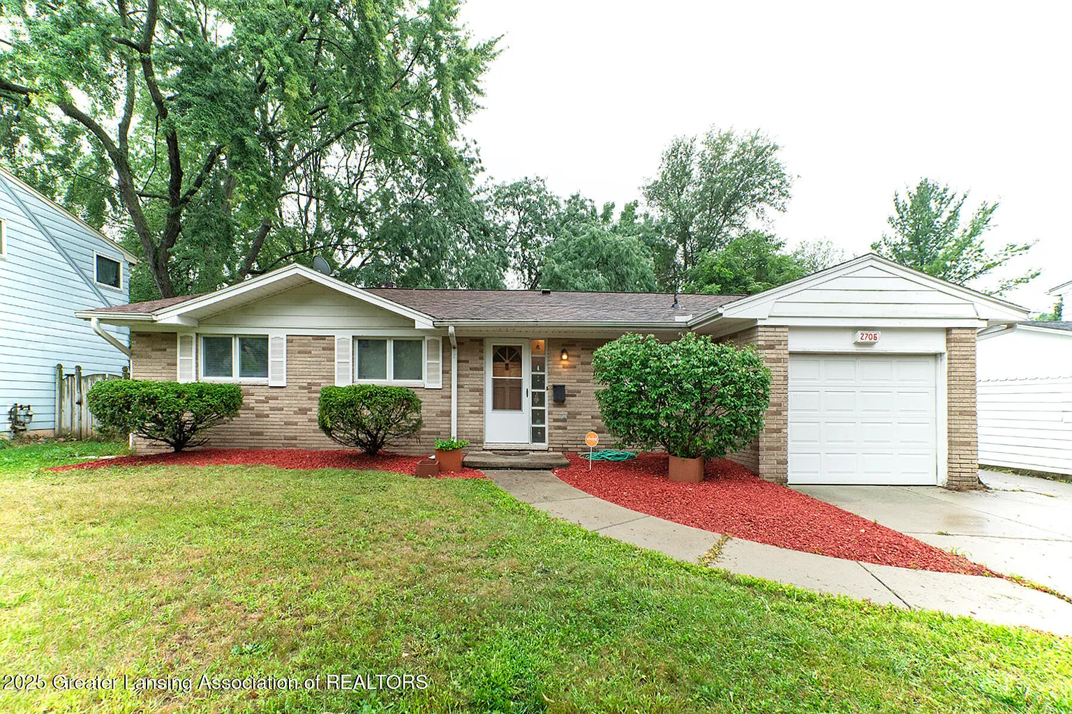 2706 Montego Dr photo 1