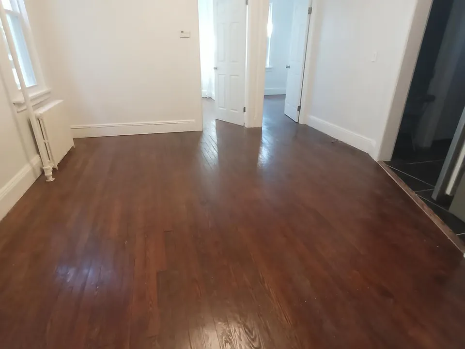 26 Caroline Ave #1