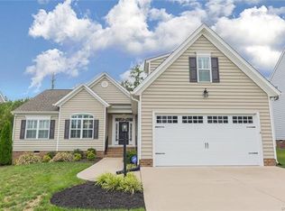 16819 Camfield Dr, Moseley, VA 23120