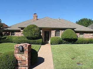 6705 Parkside Ct, Arlington, TX 76016