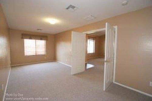 5th image of 15034 W Poinsettia Dr