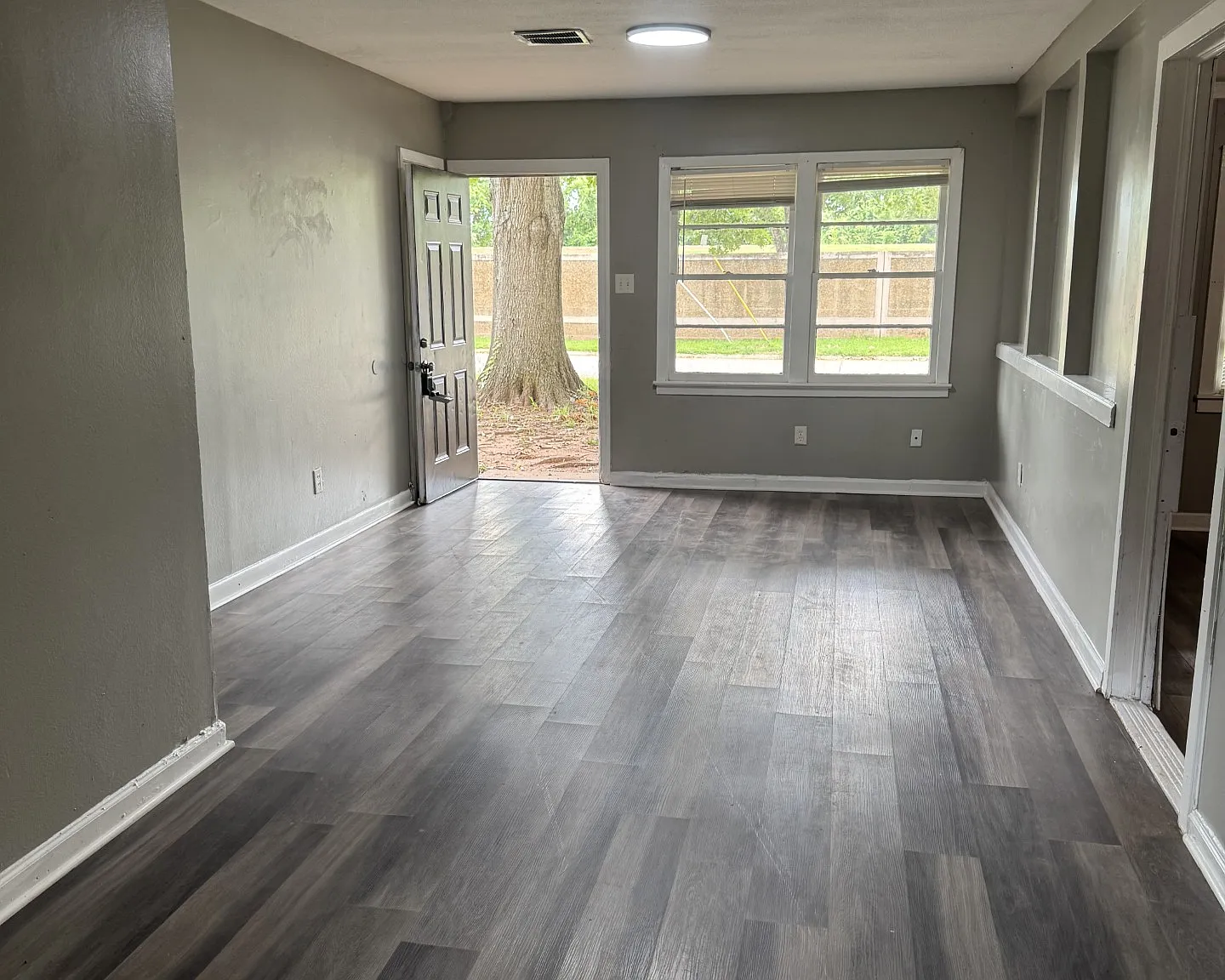 3 bed, 1447 sqft, $1,350 — Photo 3