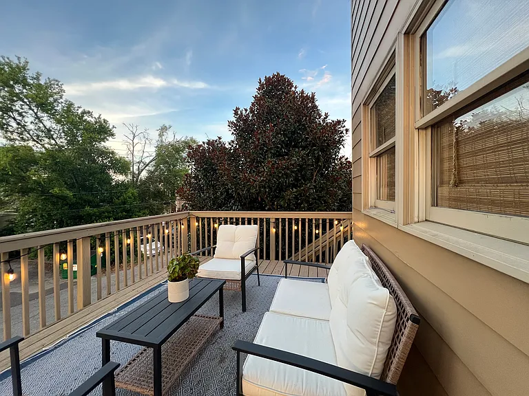 2242 Arlington Ave S #9 — Photo 5