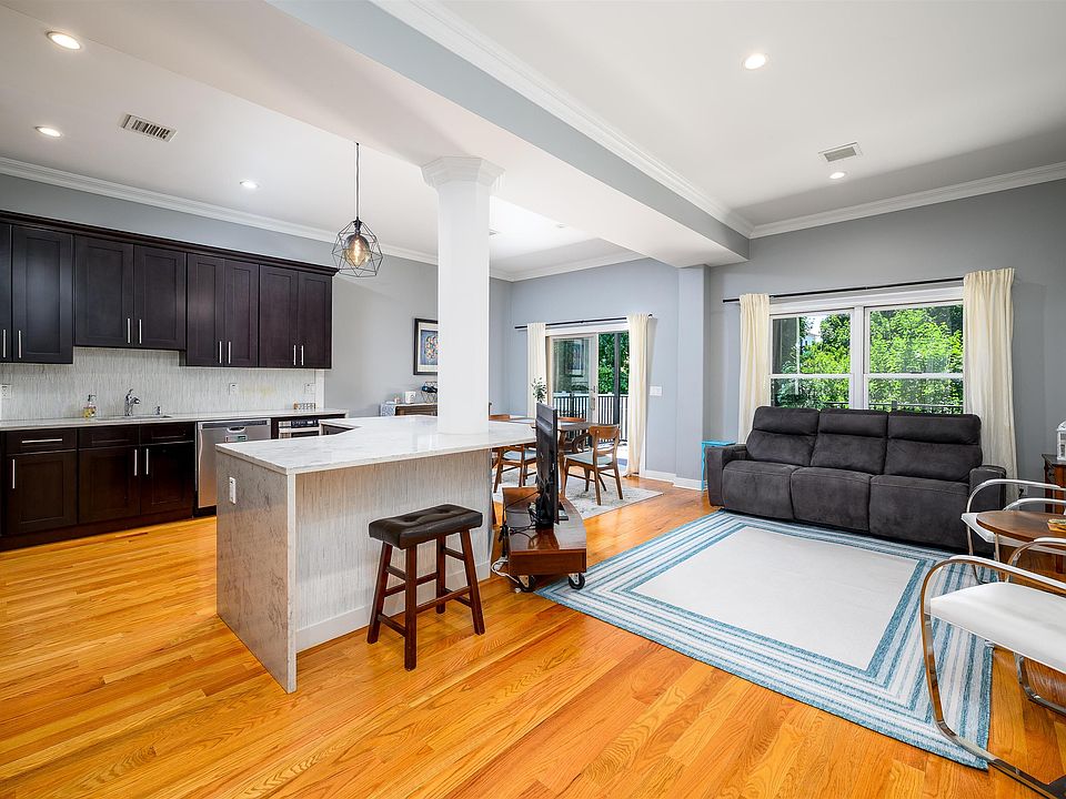 1st image of 40 Milton Ave #1