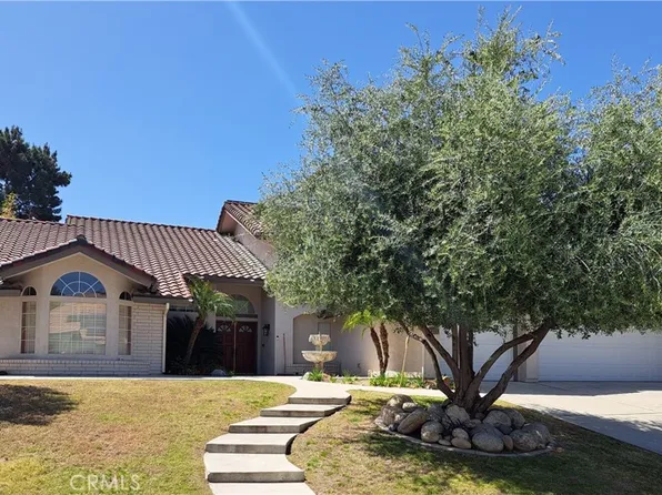 6309 Highland Knolls Dr, Bakersfield, CA 93306