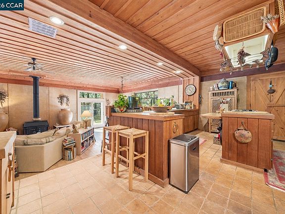 2nd image of 17533 Humbug Creek Rd