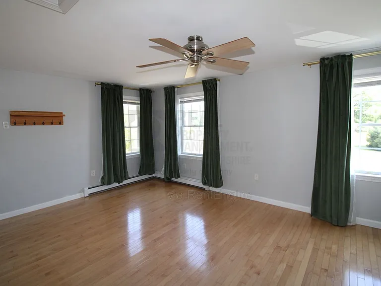 4 Robin Ln — Photo 30
