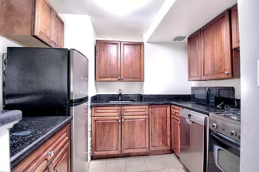 Rented by Urbane Brokerage