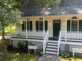 3305 Rufford Pl, Chester, VA 23831