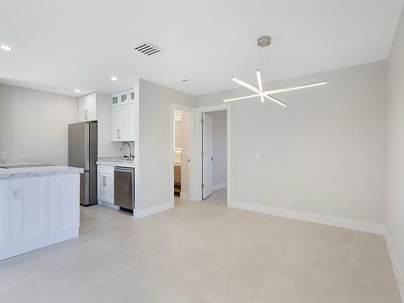 2nd image of 7 Crossings Cir APT H