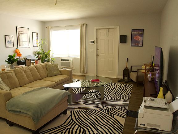 5th image of 3801 NE 22nd Ter APT 4