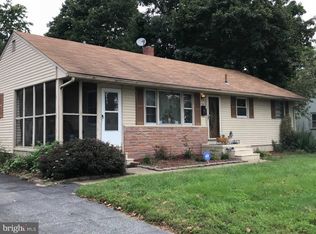 36 W Almond St, Vineland, NJ 08360