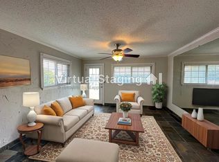 1207 W Wall Street, Grapevine, TX 76051