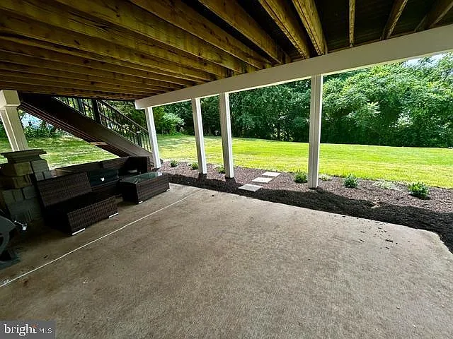 4574 White Oak Ln — Photo 22