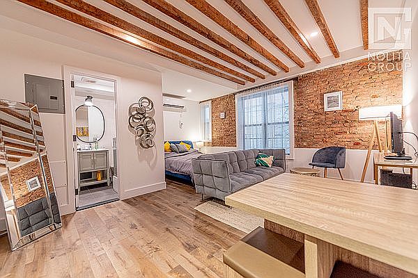 1st image of 152 W 49th St #2DD