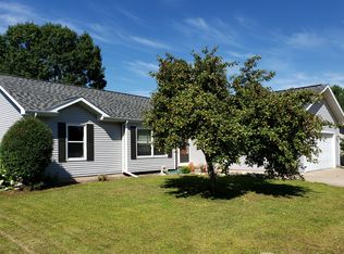 713 Troy St, Onalaska, WI 54650