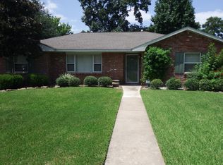 6911 Northampton Way, Houston, TX 77055
