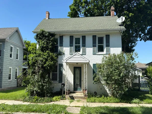 629 E Washington St, Chambersburg, PA 17201