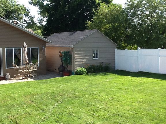 5th image of 18 Delano Street