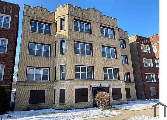 1st image of 8016 S Phillips Ave #1