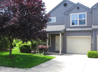 63 Crocker St, Ashland, OR 97520