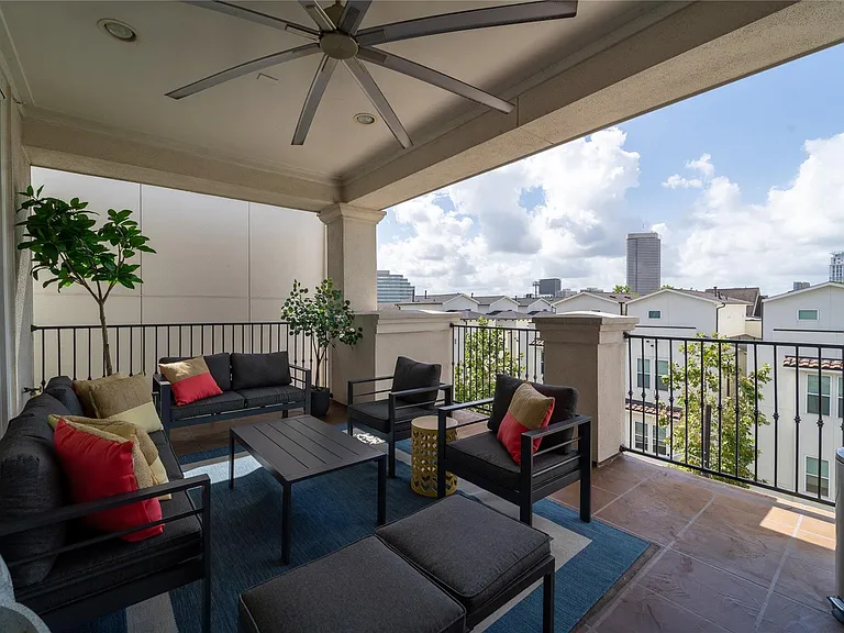 4008 Barnes St — Photo 38