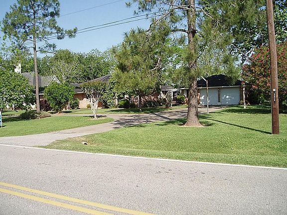 2nd image of 5011 Diamond Springs Dr