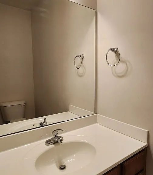 302 Savannah Dr — Photo 14