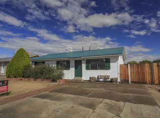 408 N 6th St, Bloomfield, NM 87413