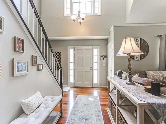 4th image of 8895 Terrace Club Dr