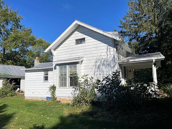 2nd image of 8940 Highland Tpke