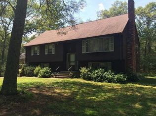 487 Massapoag Ave, Sharon, MA 02067