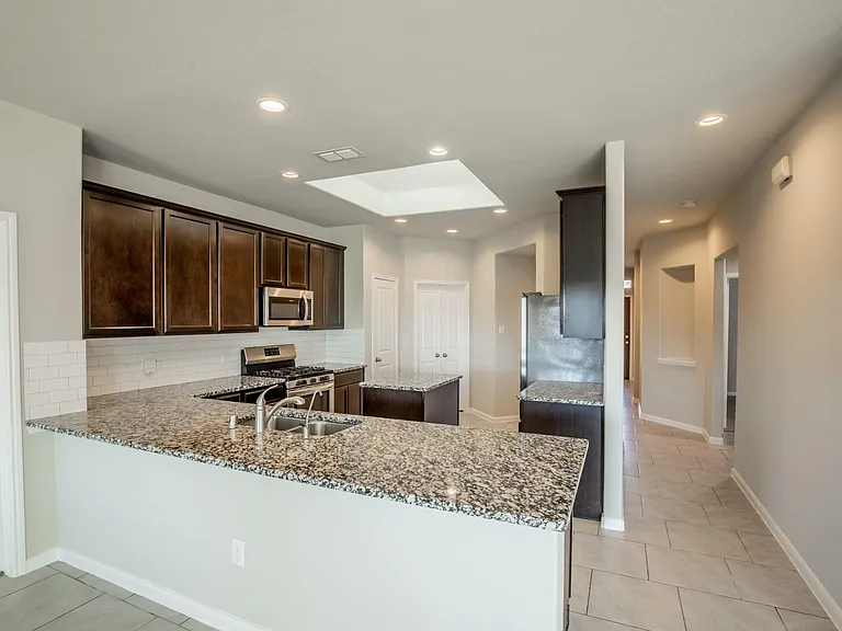 1407 Wheatland Terrance Ln — Photo 12