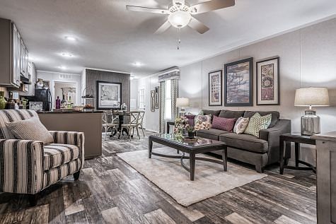2nd image of 1111 Forest Ct