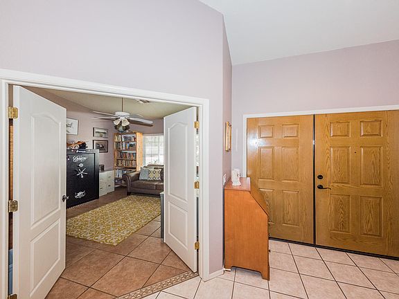 4th image of 7390 S Olinga Ave