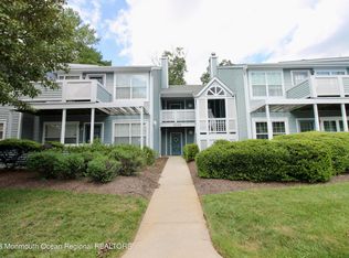 103 Cypress Ct, Howell, NJ 07731