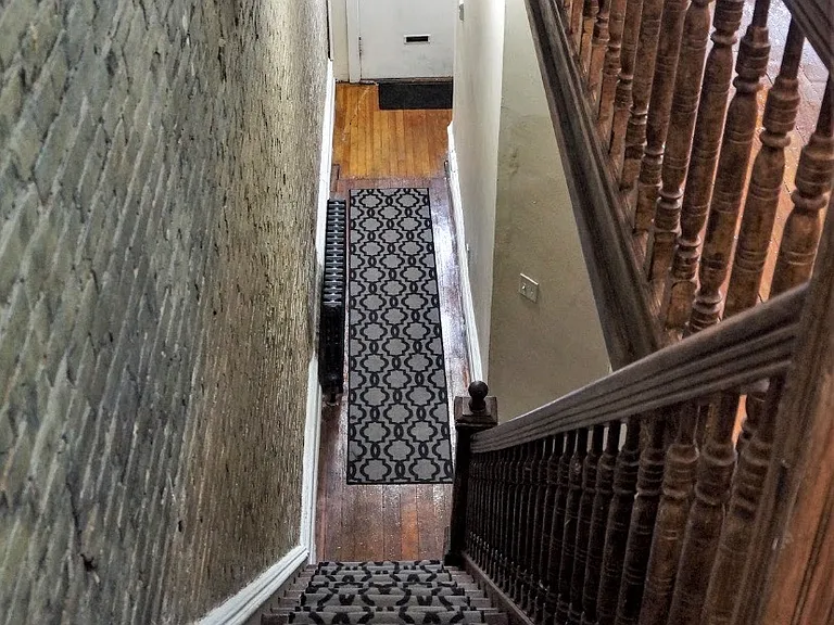 618 E Girard Ave #2 — Photo 5