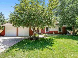 1313 E Blue Spruce Rd, Derby, KS 67037