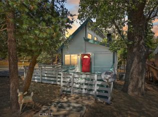 27026 Overlook Ln, Lake Arrowhead, CA 92352