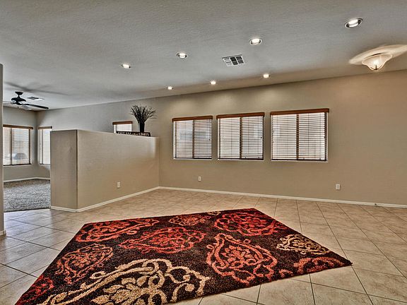 5th image of 17745 W Paradise Ln
